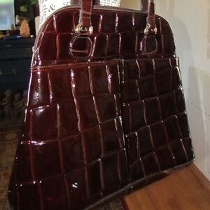 Elegant Glossy Tote Bag in Deep Brown
